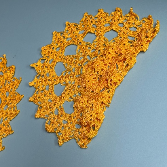 Hand Stitched Crochet table mats - Picture 5 of 6